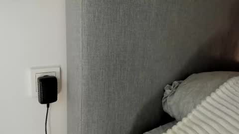 Snapshot of rachel_rey chatting on 12-19-25, 09:05 Sherryl online show from 12-19-25, 09:05