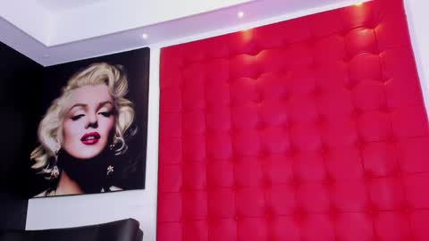  DALIANA  online show from 04-14-26, 12:00