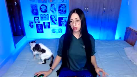 Snapshot of rachel_rosse11 chatting on 10-18-25, 11:38 Rachel online show from 10-18-25, 11:38