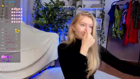 Rachel online show from 09-26-25, 04:16