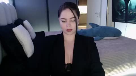 Call me Miss. online show from 07-29-26, 10:08