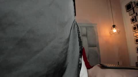 Snapshot of rachell_honey7 chatting on 05-14-26, 06:20 Rachel online show from 05-14-26, 06:20