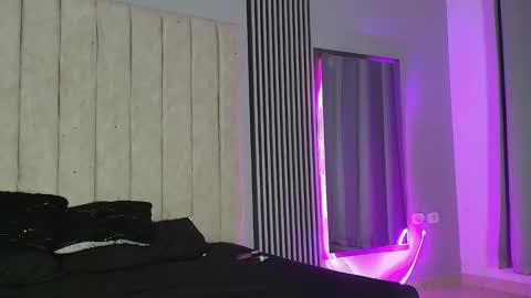 rachell_owen online show from 10-02-25, 05:03