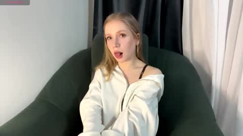 Alice online show from 12-15-25, 08:24