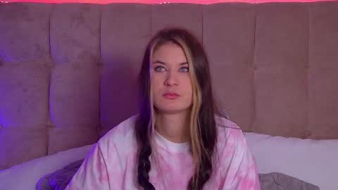 RachellSimpson online show from 02-28-25, 05:04