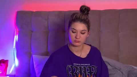 RachellSimpson online show from 03-05-25, 05:07