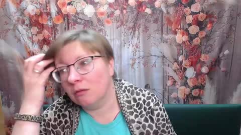 RadaChudna online show from 04-15-26, 05:14