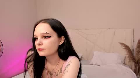 Cassie online show from 10-17-25, 11:13