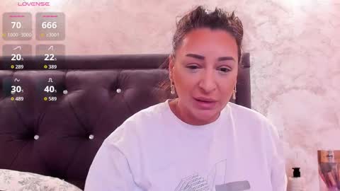 raelledarkstar online show from 01-09-26, 10:29