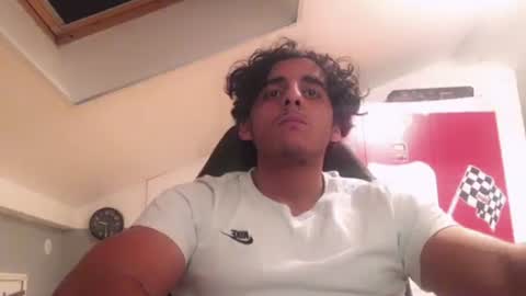 raes online show from 01-05-25, 01:35