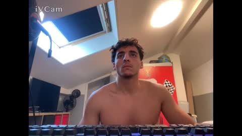 raes online show from 11-07-25, 09:53