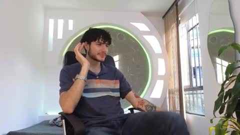 R A F A E L online show from 09-15-25, 09:59