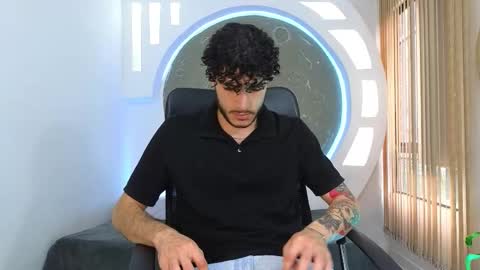 R A F A E L online show from 09-19-25, 09:26