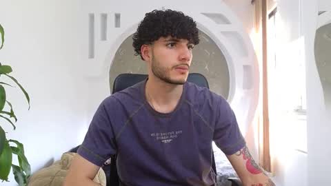 R A F A E L online show from 09-30-25, 08:36