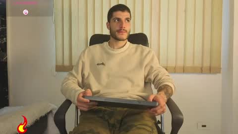 Snapshot of rafael_mendez chatting on 06-07-26, 08:34 R A F A E L online show from 06-07-26, 08:34