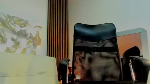 IG online show from 02-23-25, 07:33