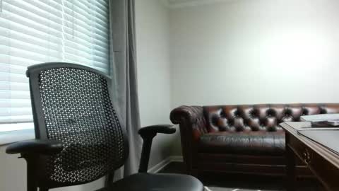 Snapshot of ragin_hardon001 chatting on 09-22-25, 06:21 Ray online show from 09-22-25, 06:21