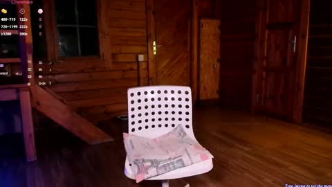 Snapshot of raichell_magicts chatting on 10-01-25, 12:27   60 off online show from 10-01-25, 12:27