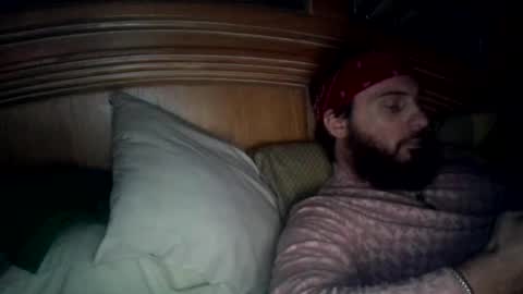 Snapshot of raidersman757 chatting on 03-09-25, 06:28 hitman online show from 03-09-25, 06:28