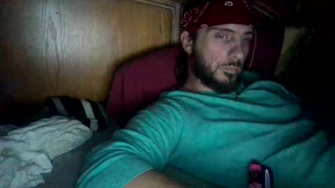 Snapshot of raidersman757 chatting on 11-14-25, 01:37 hitman online show from 11-14-25, 01:37