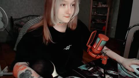 Kate online show from 04-04-26, 02:58