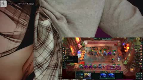 Snapshot of raiingurl chatting on 04-27-26, 12:08 Kate online show from 04-27-26, 12:08