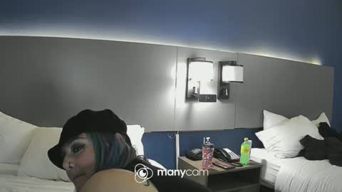 rainbowbright1887 online show from 12-14-25, 10:31