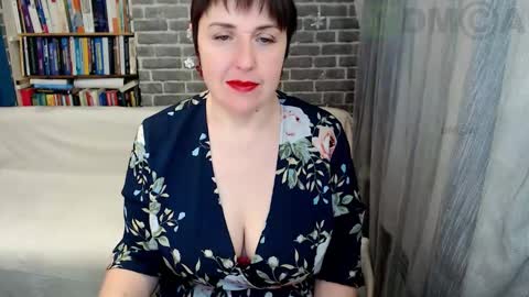 Snapshot of rainbowladyy chatting on 02-01-26, 03:38 rainbowladyy online show from 02-01-26, 03:38