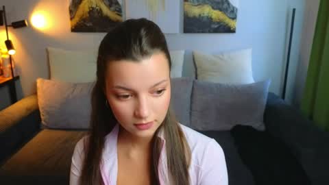 rainevi online show from 03-28-26, 12:16