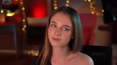 Raisa online show from 01-11-26, 05:51