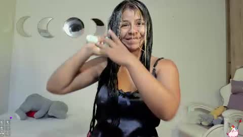 Snapshot of rajjnar_nina chatting on 07-05-26, 10:55 Nina online show from 07-05-26, 10:55