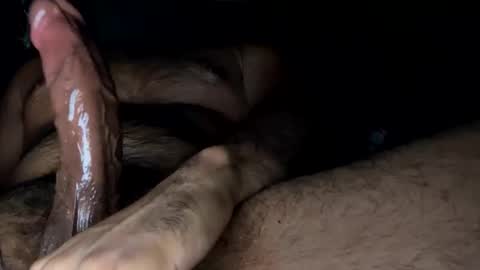 Snapshot of rajstrokes chatting on 09-17-25, 04:25 Raj Strokes online show from 09-17-25, 04:25