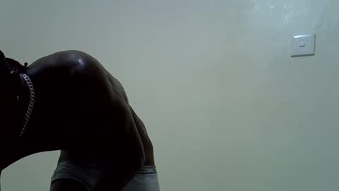 Snapshot of rakeem_1_ chatting on 02-13-25, 07:52 rakeem 1  online show from 02-13-25, 07:52