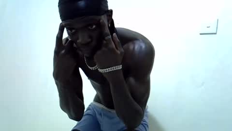 Snapshot of rakeem_1_ chatting on 02-15-25, 09:15 rakeem 1  online show from 02-15-25, 09:15