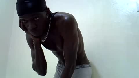 Snapshot of rakeem_1_ chatting on 02-20-25, 10:37 rakeem 1  online show from 02-20-25, 10:37