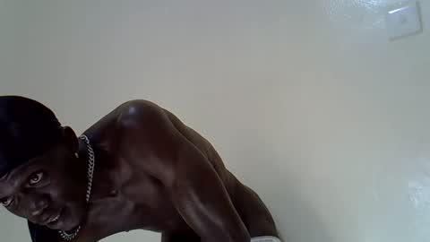 Snapshot of rakeem_1_ chatting on 02-23-25, 01:21 rakeem 1  online show from 02-23-25, 01:21
