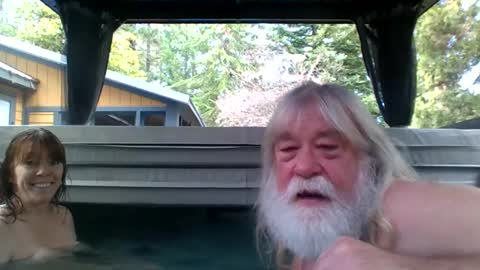 67 and 21 couple online show from 11-20-25, 11:04