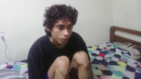 Snapshot of rami_hot0 chatting on 04-26-26, 03:42 rami_hot0 online show from 04-26-26, 03:42