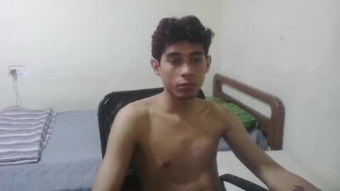 Snapshot of rami_hot0 chatting on 05-07-26, 03:39 rami_hot0 online show from 05-07-26, 03:39