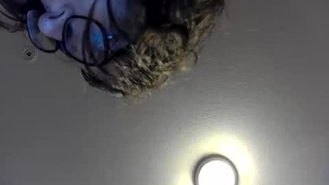 Snapshot of ramonaquinn chatting on 12-23-25, 07:28 RAMONA Q online show from 12-23-25, 07:28