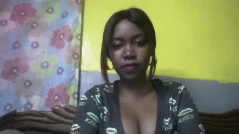 Snapshot of ranah23 chatting on 02-11-26, 02:44 ranah23 online show from 02-11-26, 02:44