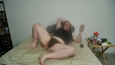 Snapshot of rando1235 chatting on 05-03-26, 05:02 rando1235 online show from 05-03-26, 05:02