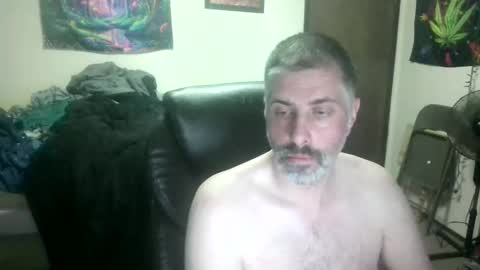 randomguy623710 online show from 09-21-25, 07:43