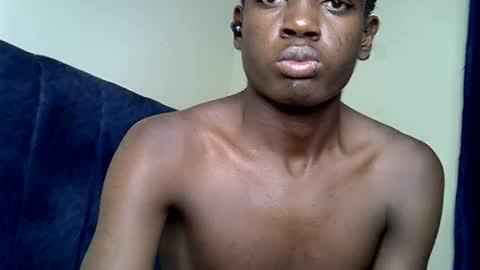 Snapshot of randy_ebony chatting on 05-27-26, 05:21 randy_ebony online show from 05-27-26, 05:21