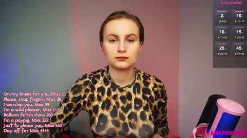 Snapshot of randycherry chatting on 05-09-26, 04:12 Cherry Miss Cherry online show from 05-09-26, 04:12