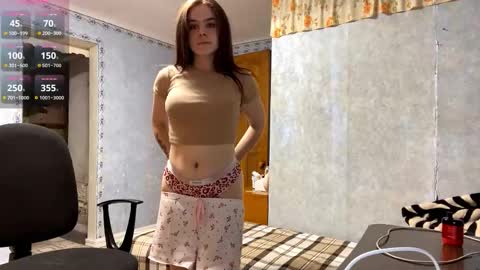 Snapshot of raneetagaloe chatting on 10-11-25, 01:09 Lia online show from 10-11-25, 01:09