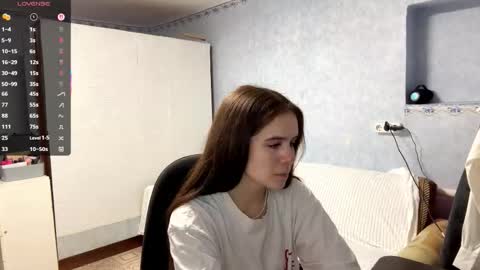 Snapshot of raneetagaloe chatting on 11-30-25, 02:10 Lia online show from 11-30-25, 02:10