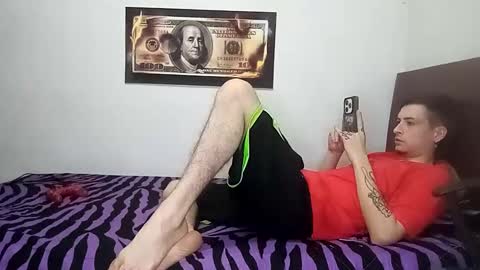 Snapshot of rangel_sex chatting on 05-08-26, 10:59 Rangel and Lola online show from 05-08-26, 10:59