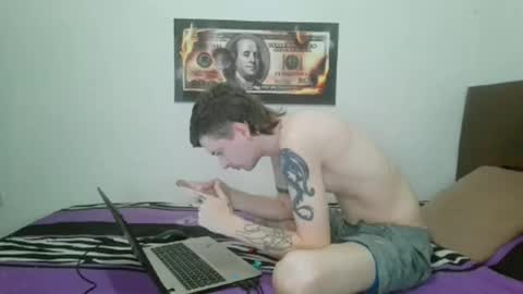 Snapshot of rangel_sex chatting on 05-16-26, 09:13 Rangel and Lola online show from 05-16-26, 09:13