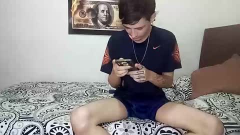 Snapshot of rangel_sex chatting on 05-25-26, 05:30 Rangel and Lola online show from 05-25-26, 05:30